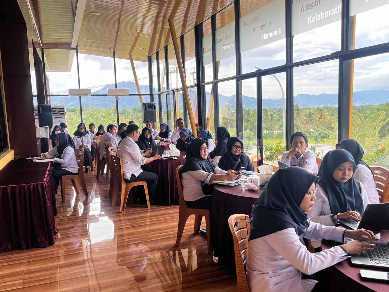 0112 MonevBulanan2 11zon